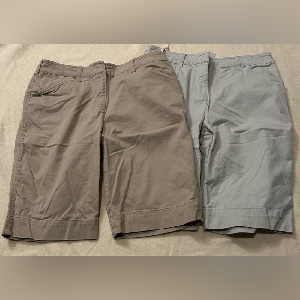 Jones New York Women's Bermuda Shorts - Taupe and Light Blue